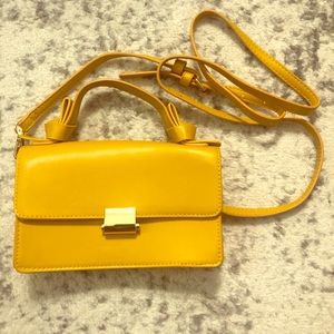 Never been used mustard yellow satchel